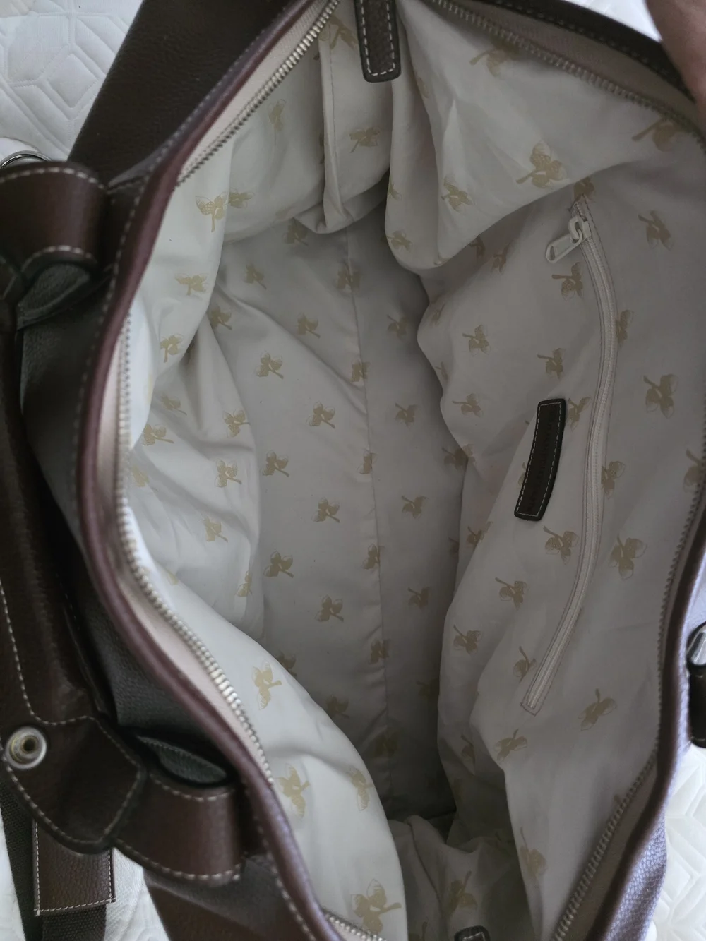 Barrington travel bag